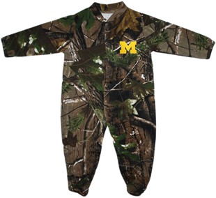 Michigan Wolverines Outlined Block "M" Realtree Camo Footed Romper