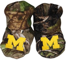 Michigan Wolverines Outlined Block "M" Realtree Camo Baby Booties